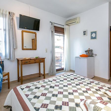Pension Aldebaran Hotel Potos Exterior photo