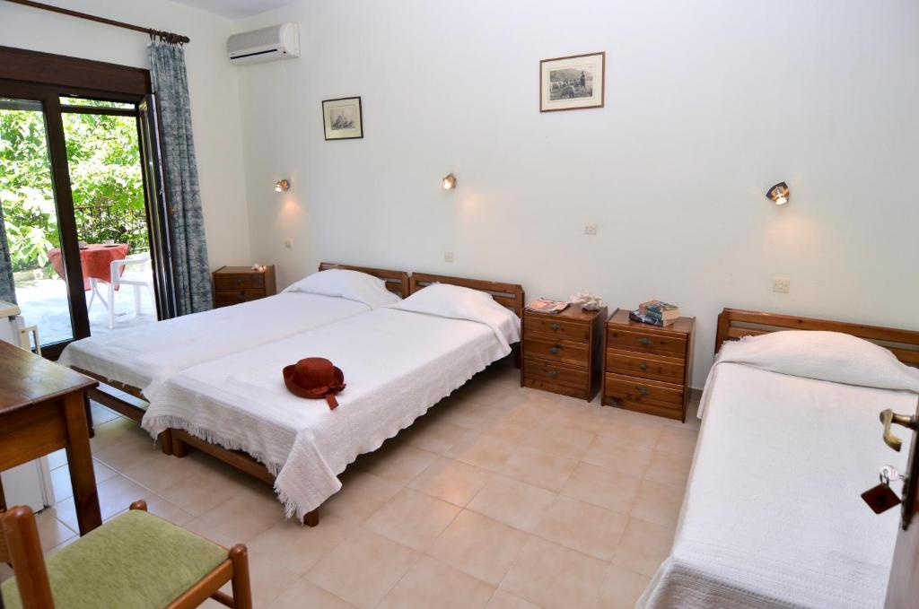Pension Aldebaran Hotel Potos Room photo