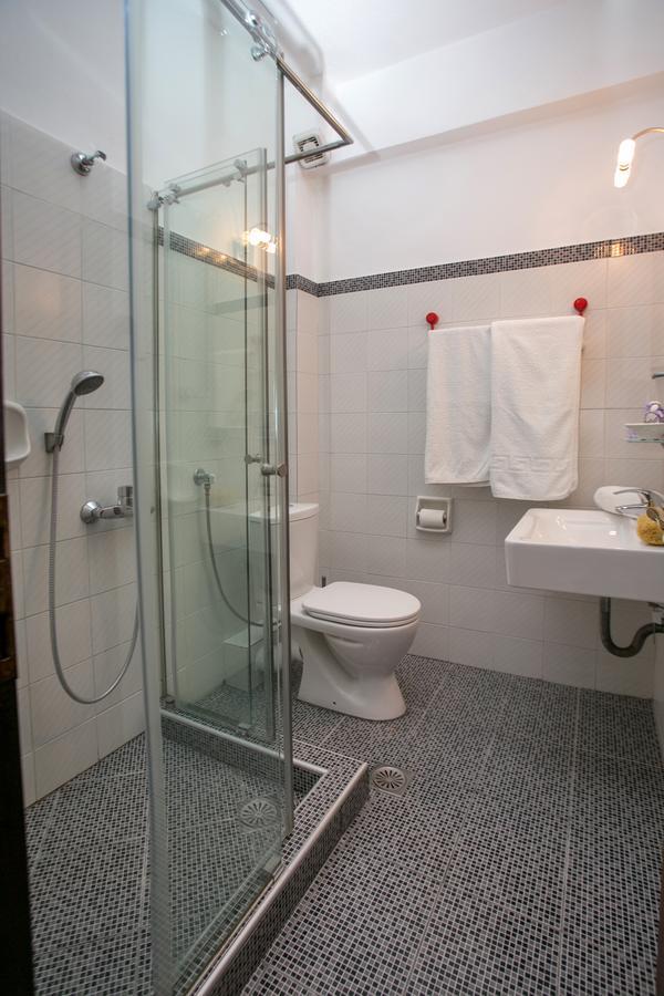 Pension Aldebaran Hotel Potos Exterior photo